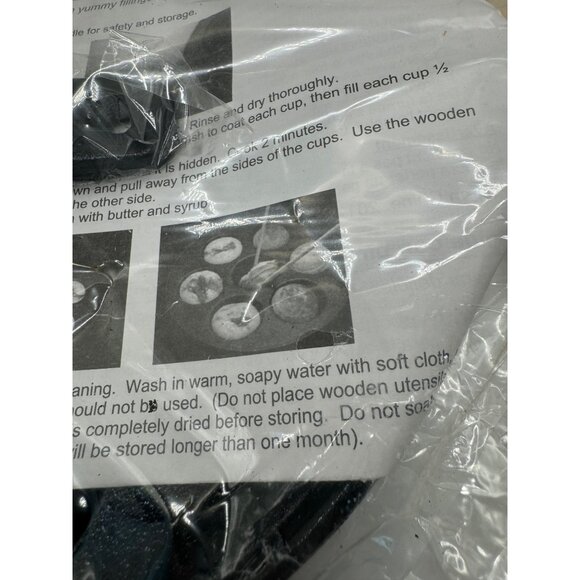 NEW Avon Pancake Pan Set With Wooden Tongs For Fluffy Pancakes - Picture 3 of 6